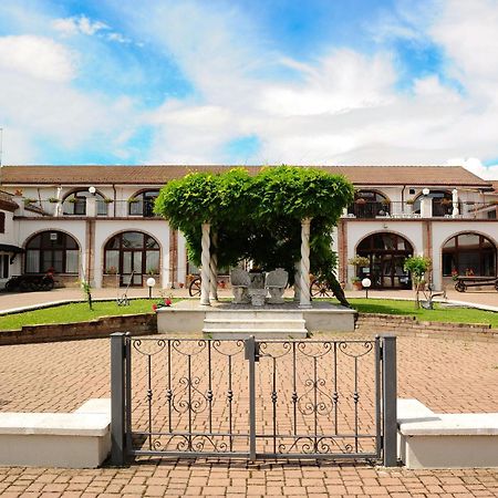 Il Carrettino Country Hotel Tortona Exterior foto